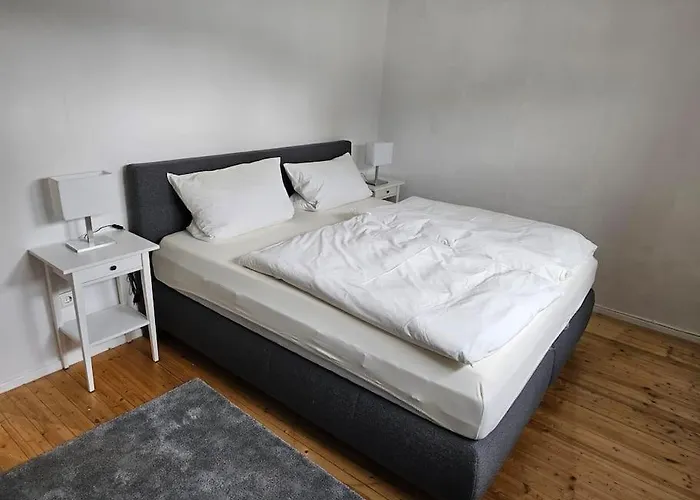 Grosse Private Wellness In Naehe Zum Rhein *