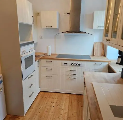 Grosse Private Wellness In Naehe Zum Rhein コブレンツ