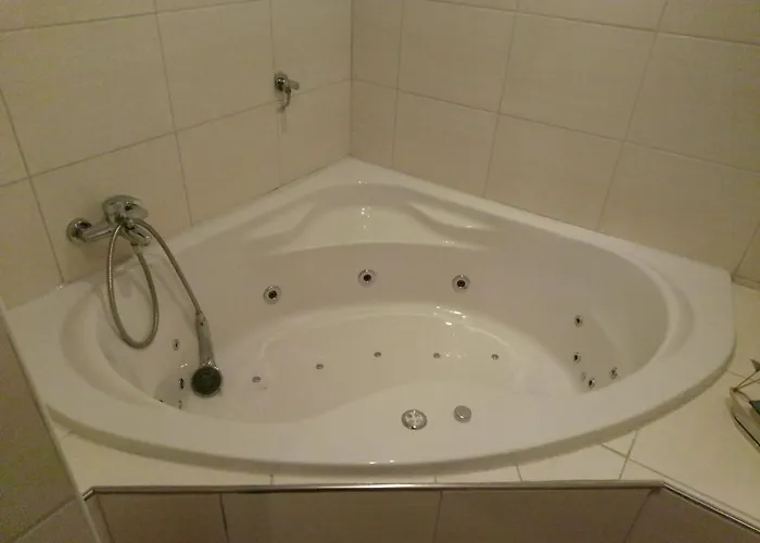 Große Private Wellness In Nähe Zum Rhein * Koblenz (Rhineland-Palatinate)